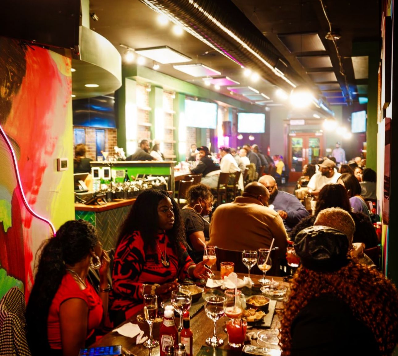 A full dining room and bar at Urban Fork